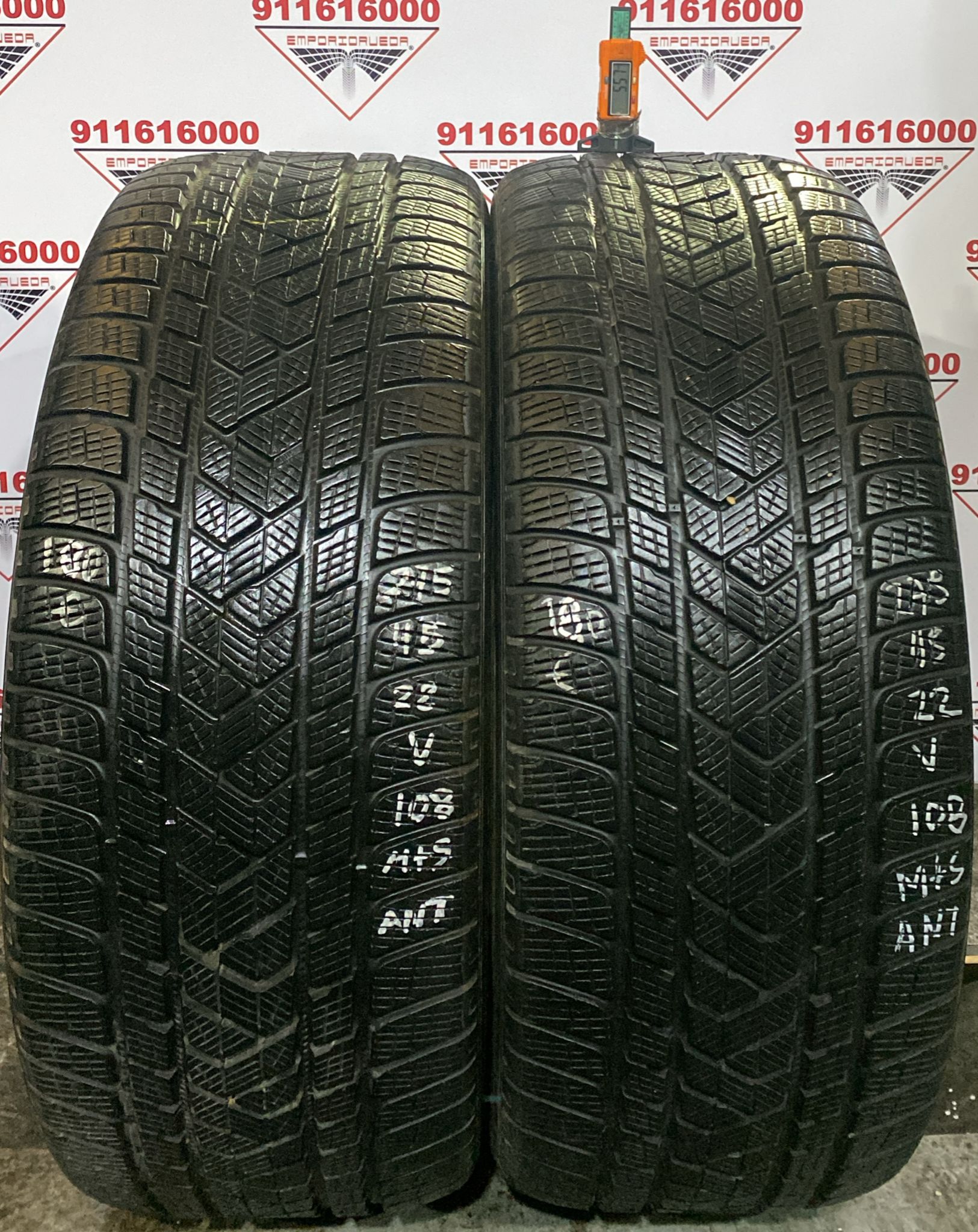 PIRELLI SCORPION WINTER USADO ECONOMICO M+S 275/45 R22 108 V